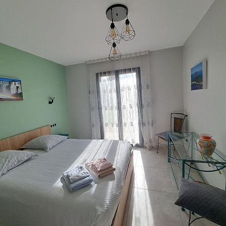 Villa Drome Jacuzzi La Maison D'A Cote Chatuzange-le-Goubet Ngoại thất bức ảnh